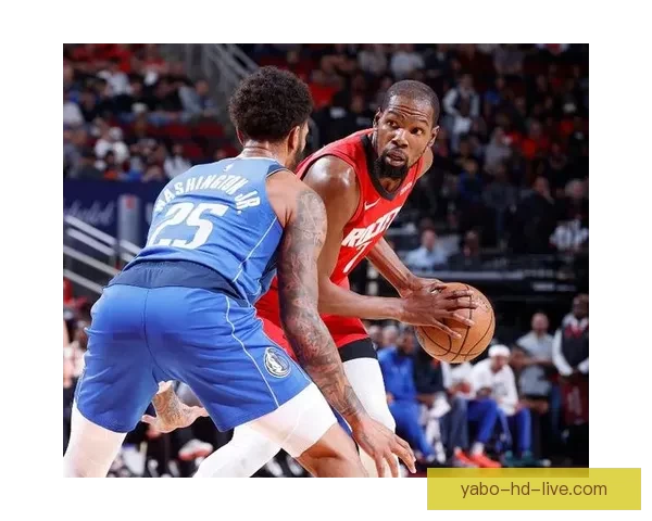 火箭豪取五连胜杜兰特三节斩25分阿门意外犯规小史密斯成焦点